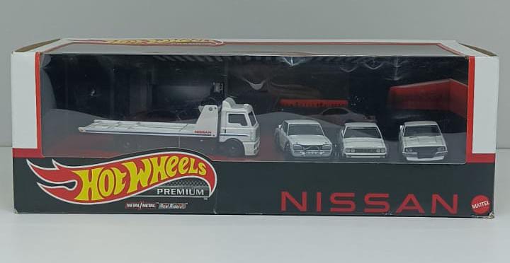 Hot Wheels Premium Collector Set Nissan Skyline – Diorama