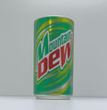 Auto NASCAR #19 Mountain Dew Dodge 1:64 – Edición Especial en Lata de Colección